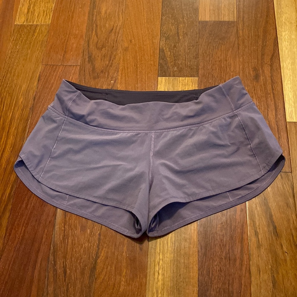 Lululemon speed up 2.5” low rise lined short purple